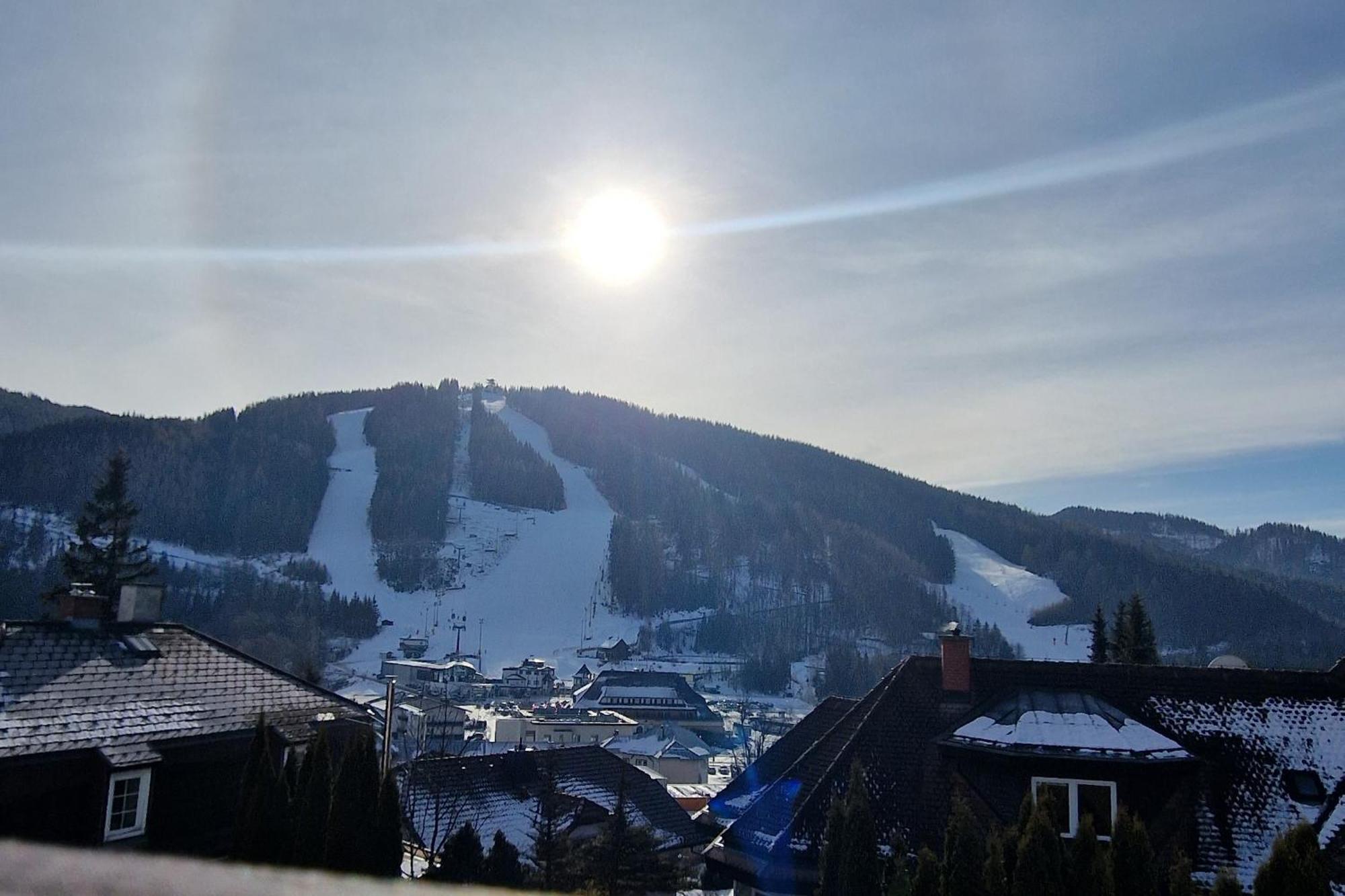 Der Loeffler Am Semmering Bed&Breakfast Exterior foto